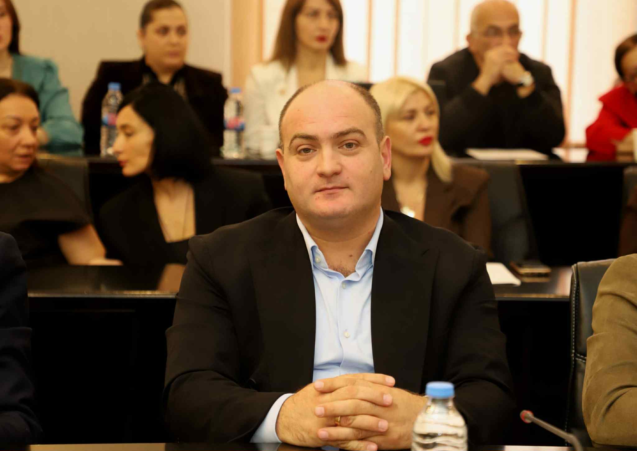 received 2107233729684259