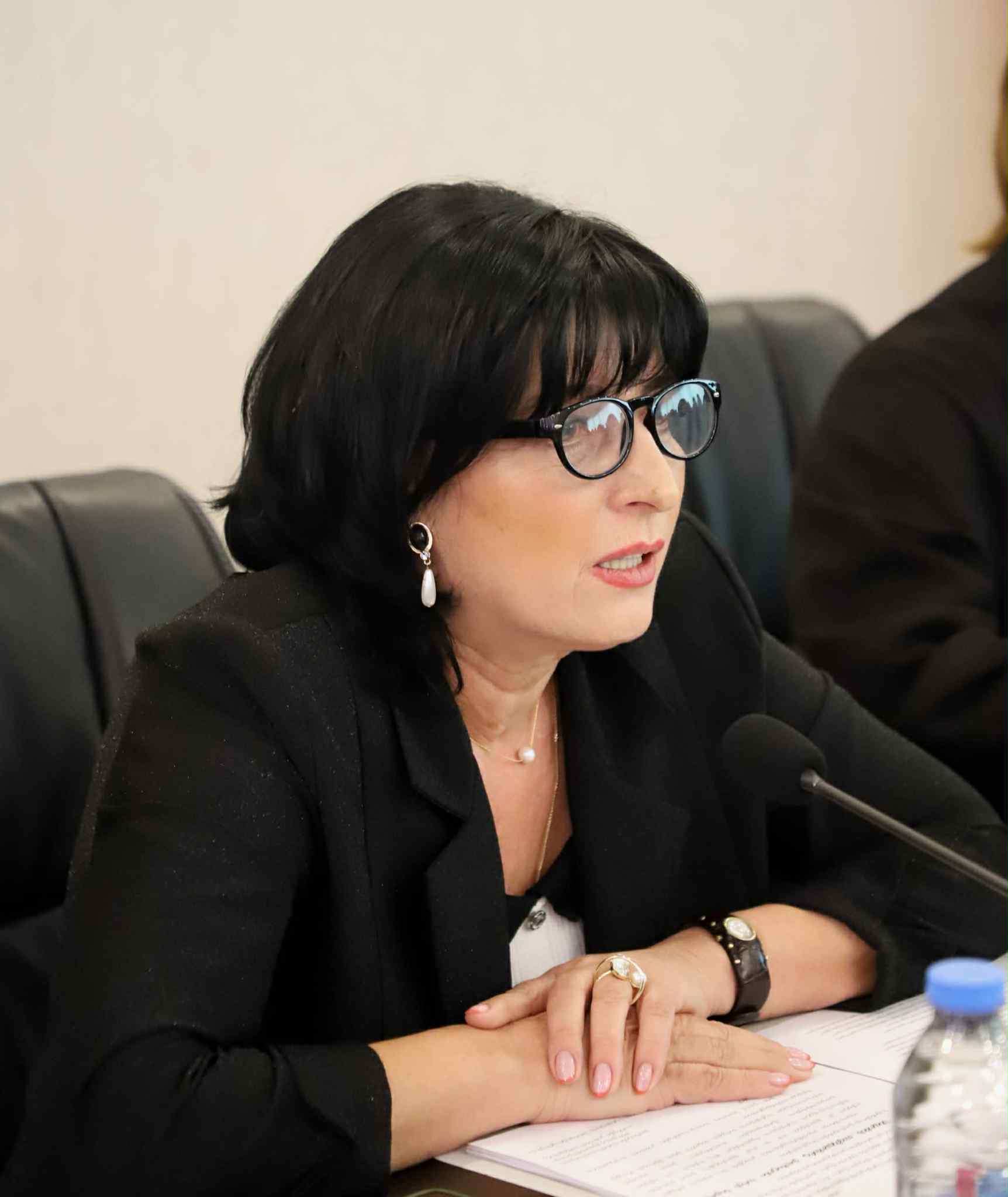 received 821306480832220