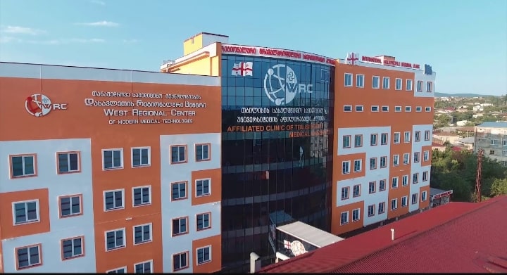 გულში დაჭრილი 21 წლის მამაკაცის მდგომარეობა მძიმეა 