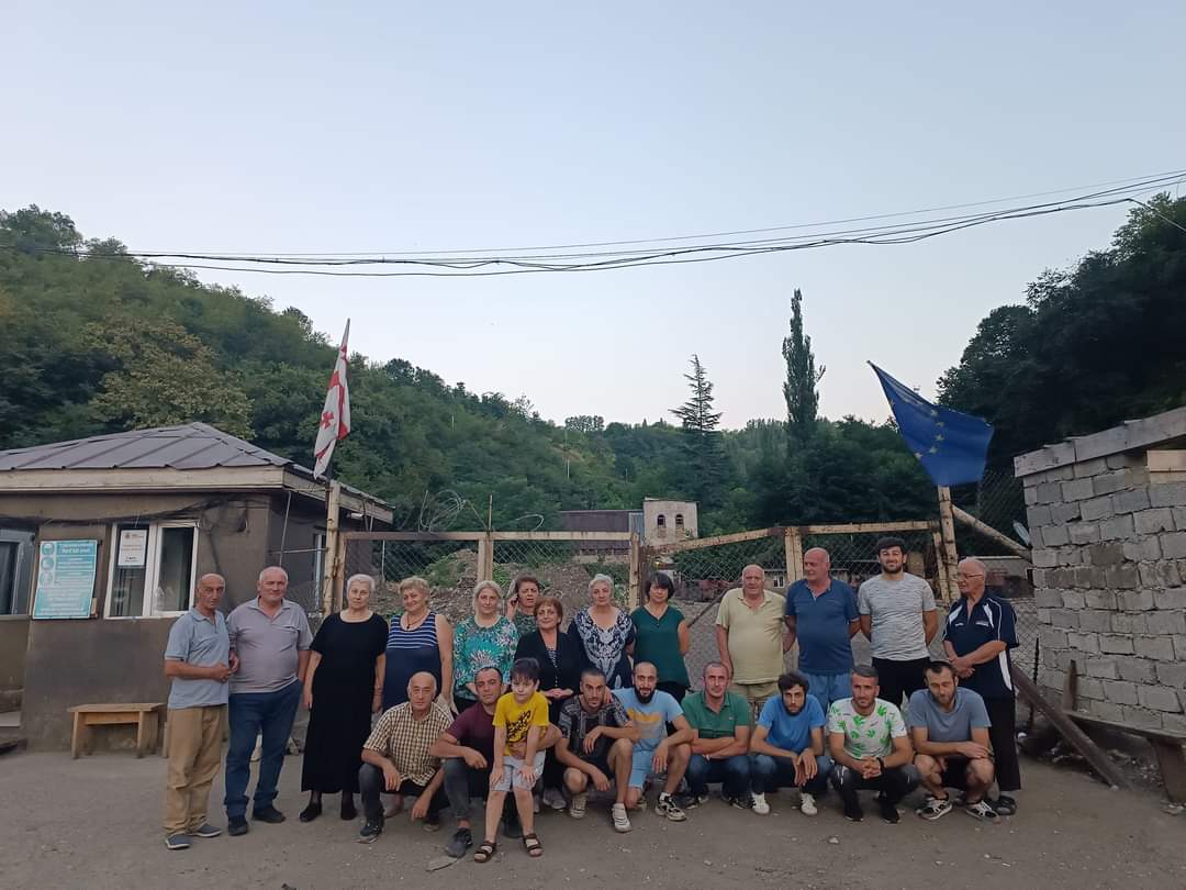 სოფელ შუქრუთის მოსახლეობა დღეს  ჭორვილაში, ბიძინა ივანიშვილის სახლთან შეკრებას გეგმავს