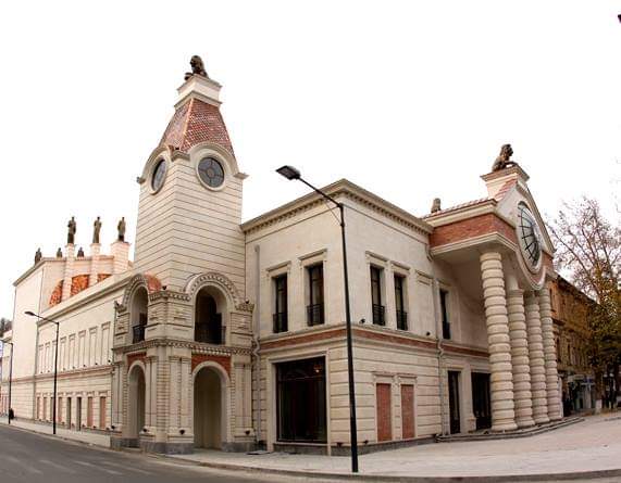 როგორც პოლიტიკოსს, პაატა ბურჭულაძეს მე არ შევხვდები-ოპერის თეატრის სამხატვრო ხელმძღვანელის განცხადება 