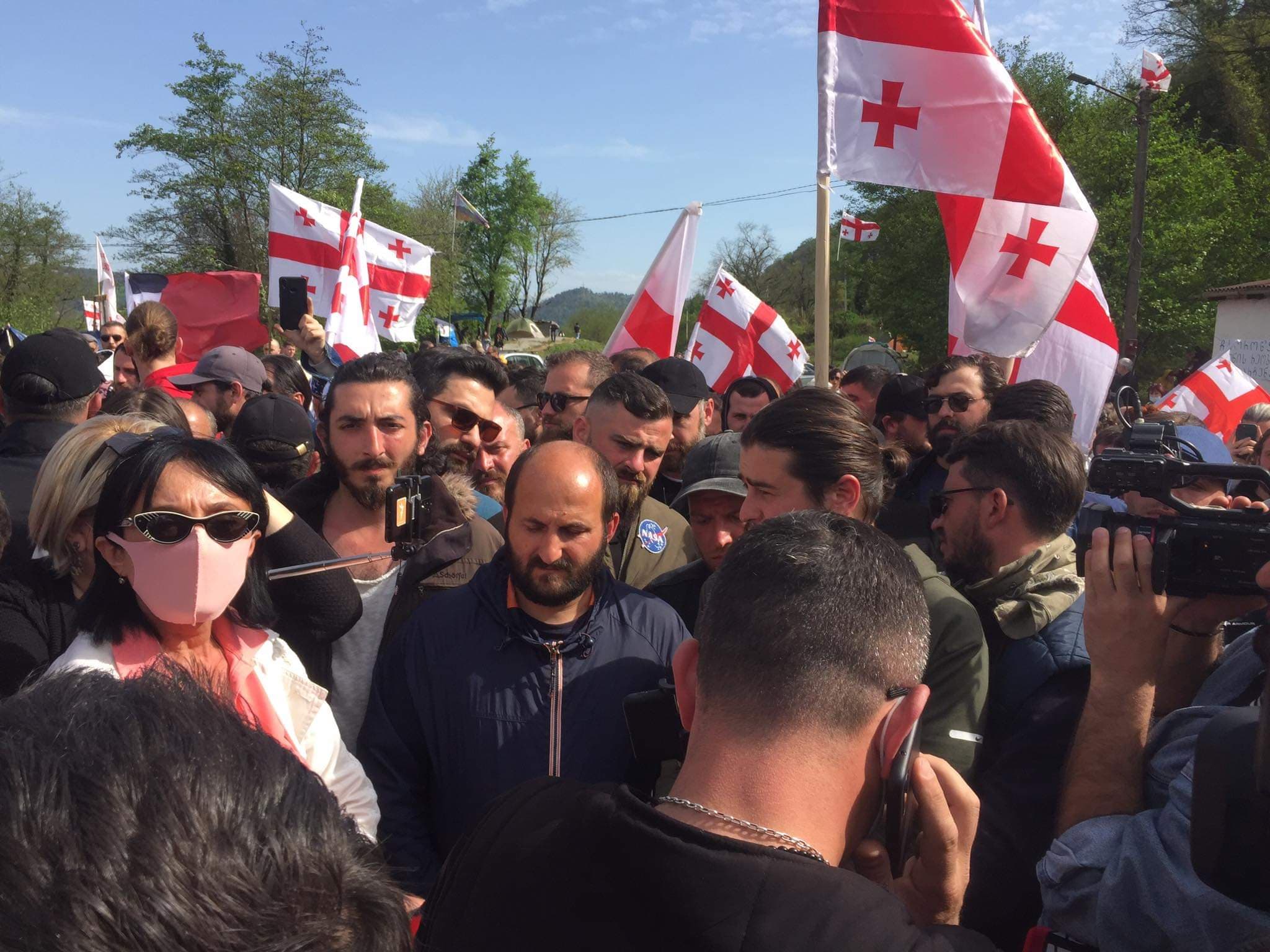 ,,რიონის ხეობის მცველები,, გუმათში აქციას მართავენ