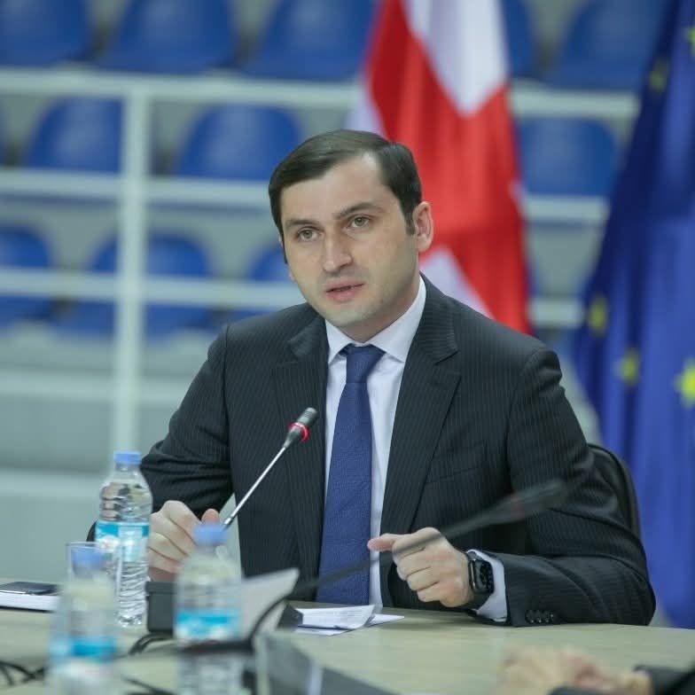 დაჭრილი თორნიკე რიჟვაძის მდგომარეობა სტაბილურად მძიმეა