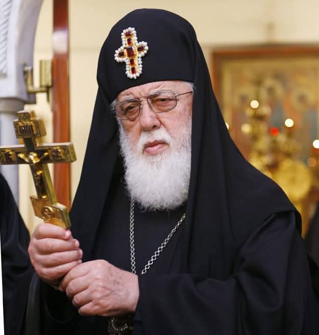 საქართველოს პატრიარქს დღეს 93 წელი შეუსრულდა 