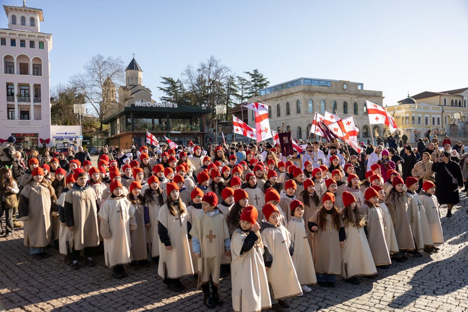 ქუთაისში ალილოს მსვლელობა გაიმართა 