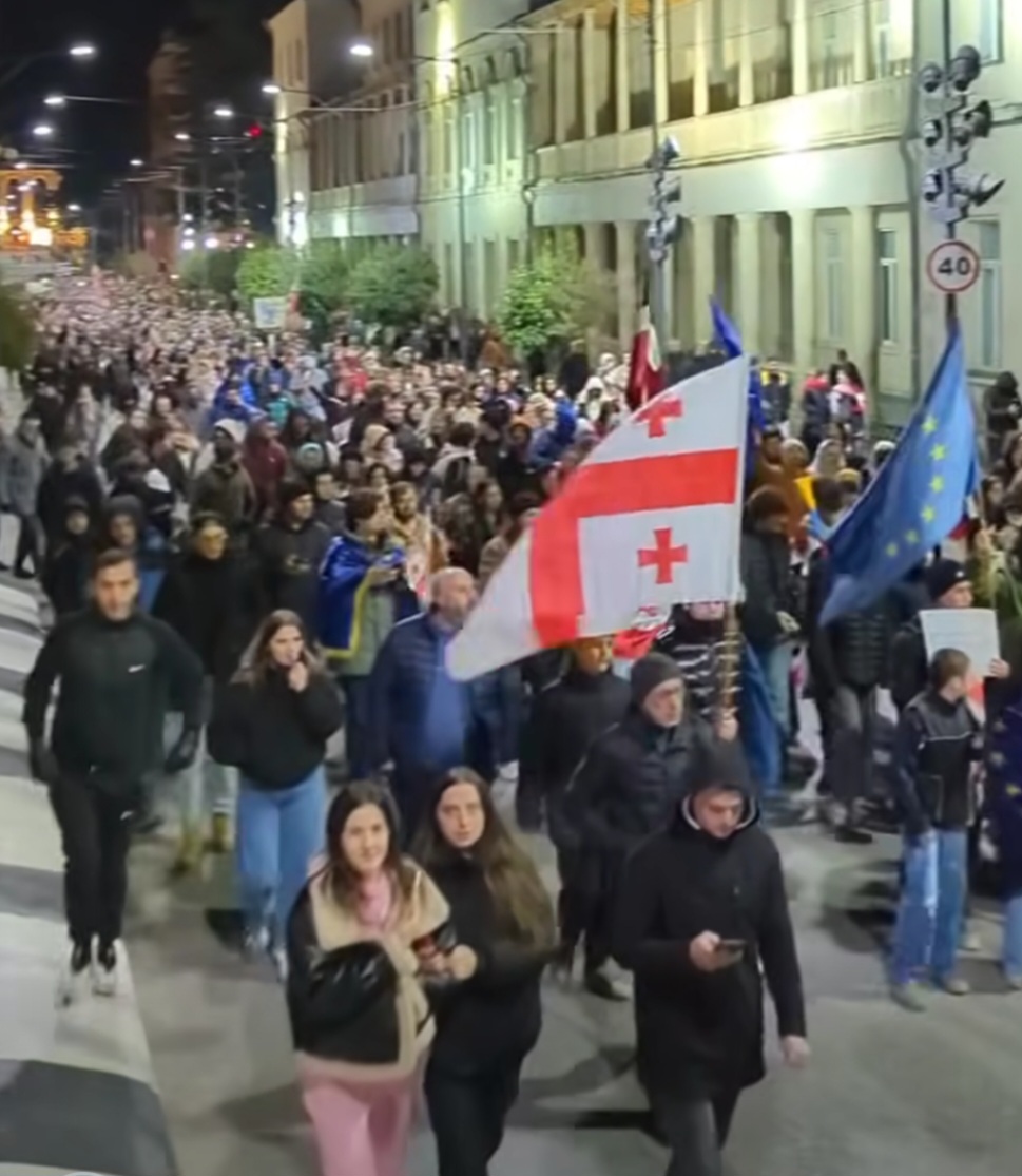 საპროტესტო აქციის მეექვსე დღე ქუთაისში 