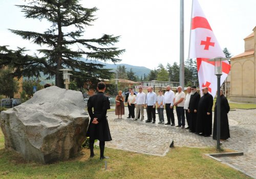 ბაღდათის მუნიციპალიტეტში რუსეთ-საქართველოს ომში დაღუპულ მებრძოლთა ხსოვნას პატივი მიაგეს 