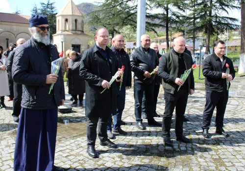 ბაღდათის მუნიციპალიტეტში პატივი მიაგეს 9 აპრილს დაღუპულთა ხსოვნას 